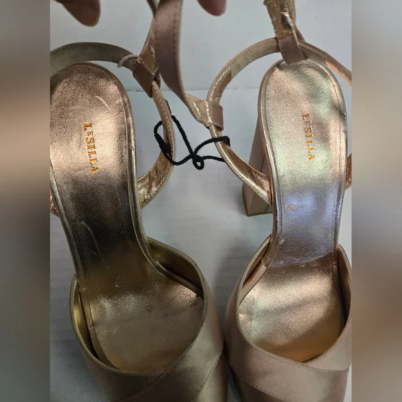 Le Silla pink satin platform woman's heels peep toe ankle strap shoes size 39